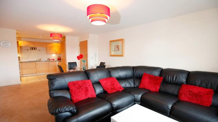 CV Central Apartments Serviced Apartments - Coventry | Urban Stay