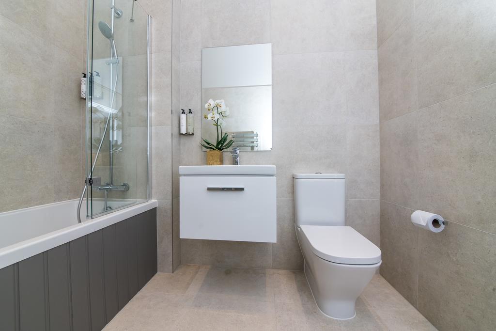 Serviced Apartments Bath - Henry Street Serviced Apartments |Urban Stay