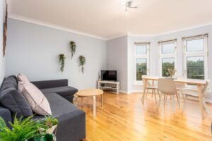 Ayrshire Holiday Accommodation-Millbrae Residence | Urban Stay