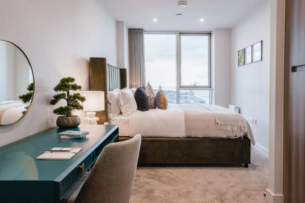 Luxurious William Way Serviced Apartments in Liverpool, perfect for business and leisure. Close to major attractions with stylish amenities. | Urban Stay